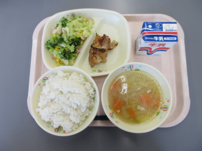 給食0312