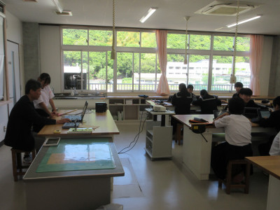 ⑤