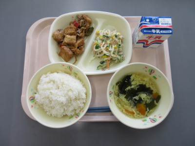 給食0309