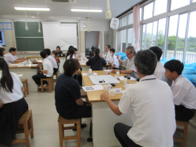 ②